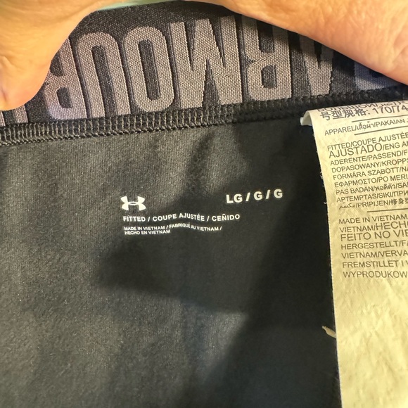 Women’s , Under Armour, leggings, size large. - Picture 2 of 3